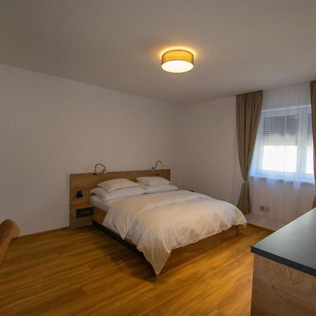Smart Rooms Вельс Екстер'єр фото