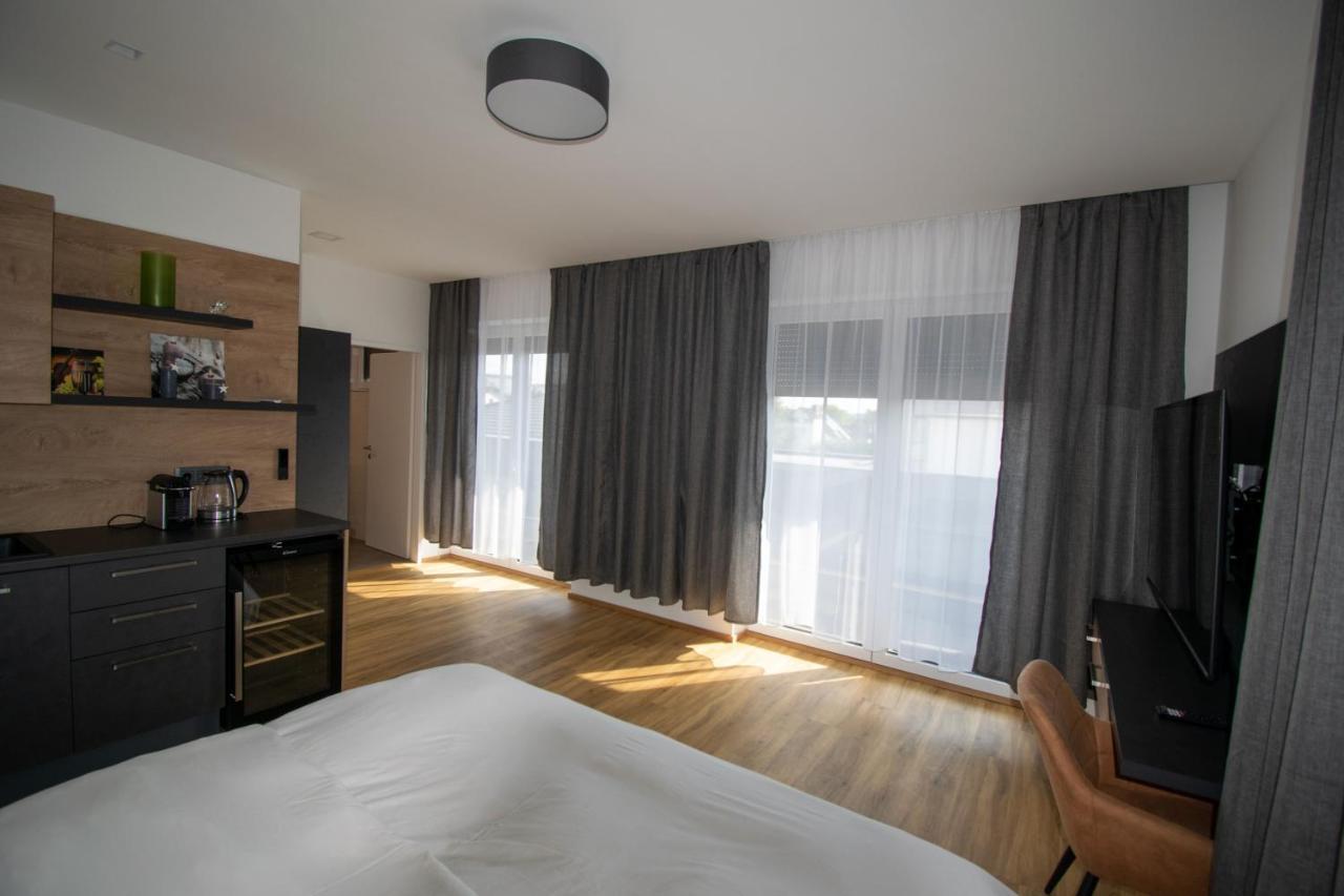Smart Rooms Вельс Екстер'єр фото