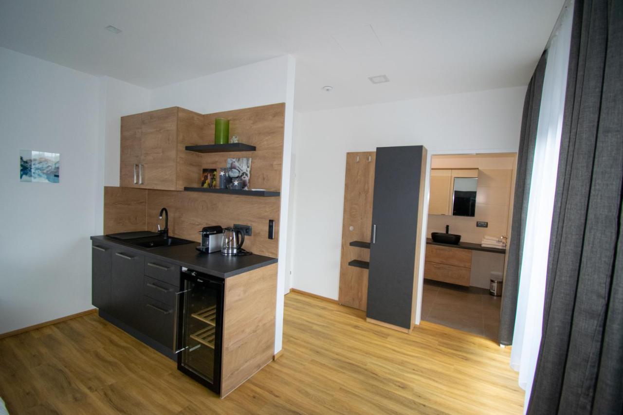 Smart Rooms Вельс Екстер'єр фото
