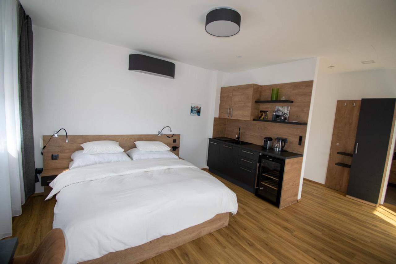 Smart Rooms Вельс Екстер'єр фото